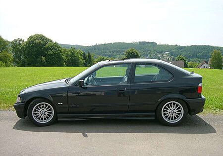BMW 318 Ti E36 Compact, selten, Sportsitze, gepflegt