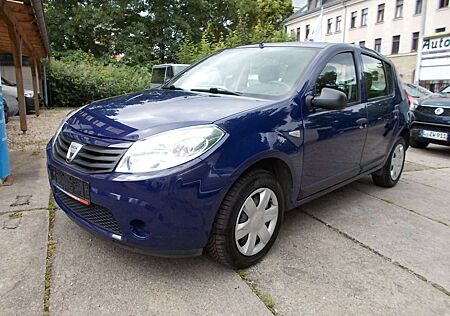 Dacia Sandero *KLIMA*SERVO*ZV*el.FH*5Türen*2Te Hand*