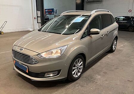 Ford Grand C-Max Titanium NAVI KLIMA ZV LM