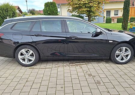 Opel Insignia Sports Tourer 2.0 Diesel Ultimate 120 Jahre