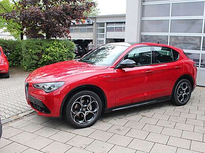Alfa Romeo Stelvio Veloce Q4 PANO-DACH/MATRIX-LED
