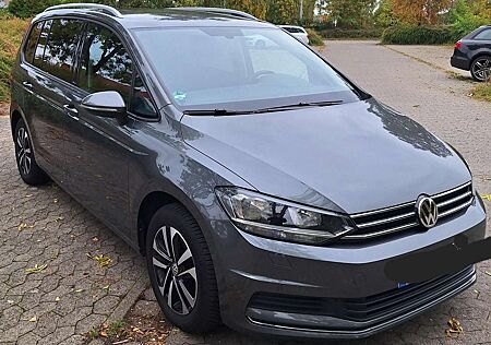 VW Touran Volkswagen 2.0 TDI SCR UNITED