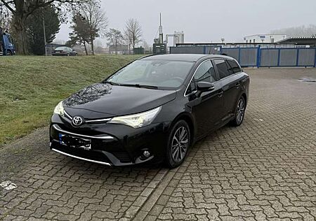 Toyota Avensis Touring Sports 1.8 Edition S+