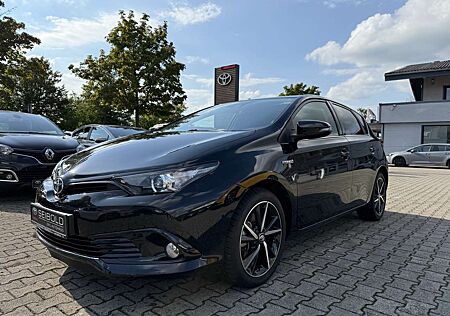 Toyota Auris Hybrid Team D *top in Schuss!