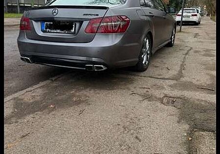 Mercedes-Benz E 350 CGI BlueEFFICIENCY 7G-TRONIC Avantgarde