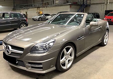 Mercedes-Benz SLK 250 CDI AMG *TOP Ausstattung| Airscarf*