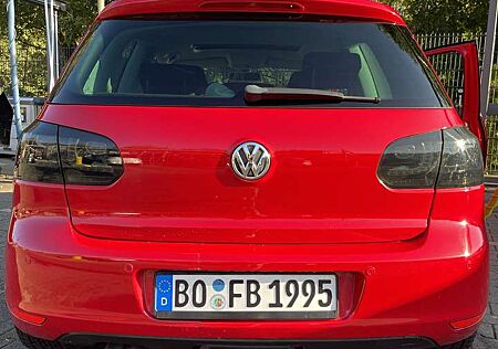 VW Golf Volkswagen 1.6 DSG Team