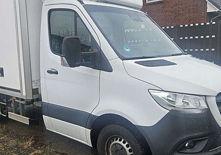 Mercedes-Benz Sprinter 319 CDI RWD L2 (907.133)