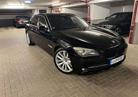 BMW 750Li 750
