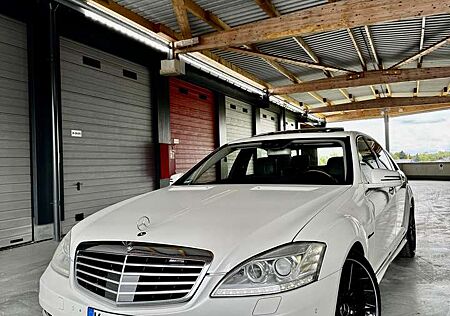 Mercedes-Benz S 500 L BlueEFFICIENCY 7G-TRONIC