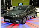 Ford Focus Lim. ST-line*NAVI*KLIMAAUT*KAMERA*SHZ*LHZ*