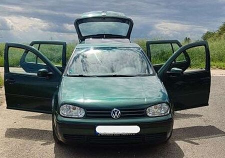 VW Golf Volkswagen IV 1.6