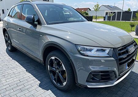 Audi Q5 40 TDI quattro S-tronic Competition 3xSline