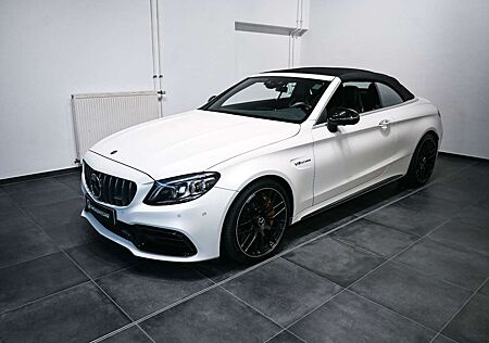 Mercedes-Benz C 63 AMG gebraucht kaufen Mercedes-Benz C 63 AMG Cabrio Designo Matt 1. Hand 19% Mwst