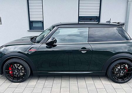 Mini John Cooper Works JCW Premium Plus