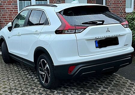 Mitsubishi Eclipse Cross Plug-In Hybrid 4WDBasis