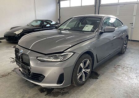 BMW 420 d Gran Coupe xDrive*LED*ACC*AHK*GSD ACC+AHK+LED+SD