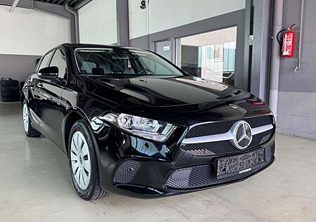 Mercedes-Benz A 250 e +1.Hand+Standheizung