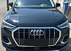 Audi Q3 35 TFSI / LED, SHZ, Apple CarPlay, 2 Sätze Reifen