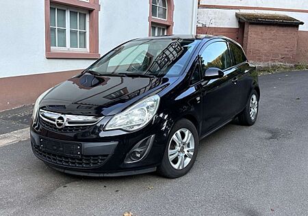 Opel Corsa D 1.2 / 1. Hand / Klima /Steuerkette NEU