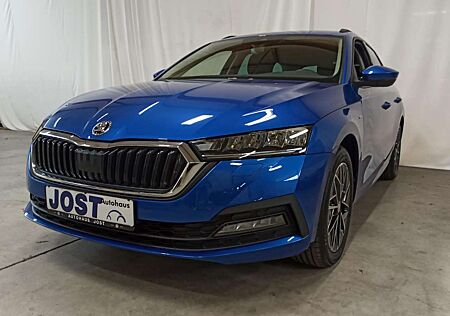 Skoda Octavia Ambition 2.0 TDI Navi LED Kamera Kessy GRA LM17