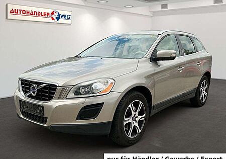 Volvo XC 60 XC60 AT 4x4 Leder Xenon Navi Memo AAC SHZ