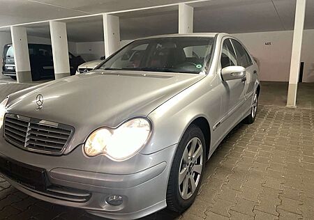 Mercedes-Benz C 180 Kompressor Classic