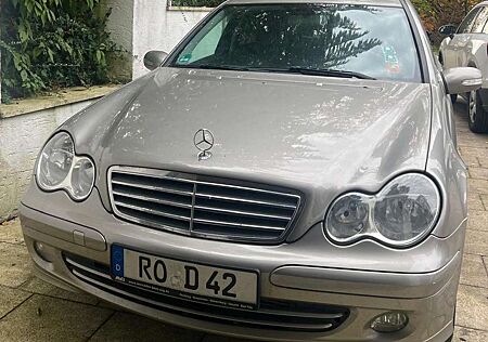 Mercedes-Benz C 180 C-Klasse Kompressor Automatik Classic