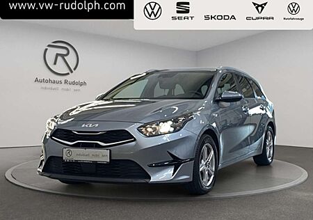 Kia XCeed Ceed SW / cee'd SW 1.5 T-GDI Vision / Navi RFK