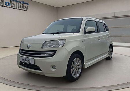 Daihatsu Materia 1.5 White