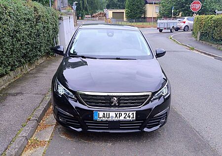 Peugeot 308 Allure Pack PureTech 130