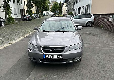 Hyundai Sonata 2.0 CRDi GLS im top zustand
