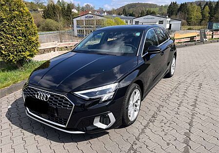 Audi A3 35 TFSI Sportback S tronic advanced