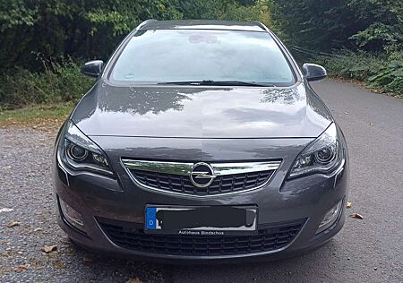 Opel Astra 1.6 Turbo sports tourer Innovation