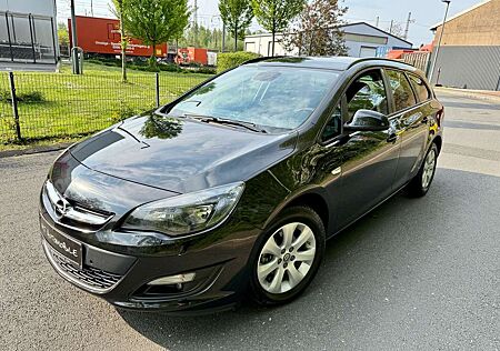 Opel Astra Style*Navi*Allwetter*Klima*PDC VO+HI*Scheckheft!!