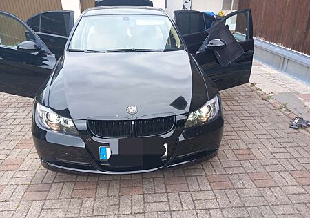 BMW 320i 320 Aut.