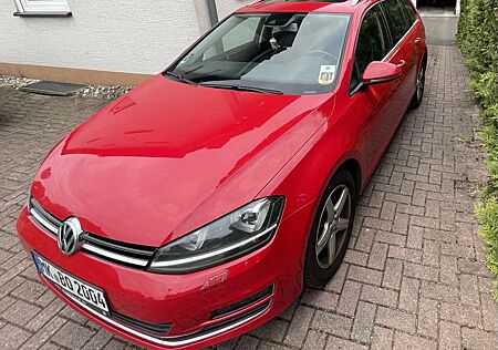 VW Golf Variant Volkswagen Highline BMT 4Motion