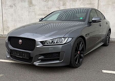 Jaguar XE R-Sport