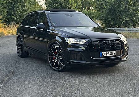 Audi SQ7 TDI quattro tiptronic