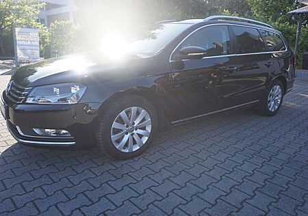 VW Passat Variant Volkswagen DSG Comfortline BlueMotion /NAVI/EURO5/SCHECKHEFT