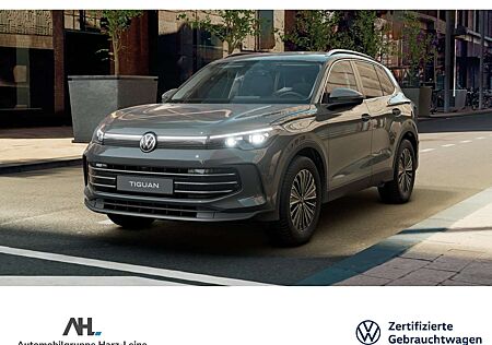VW Tiguan Volkswagen 1.5 eTSI Elegance IQ.Light DSG RFK AHK