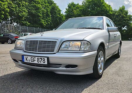 Mercedes-Benz C 240 Elegance