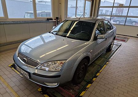 Ford Mondeo 1.8 Trend