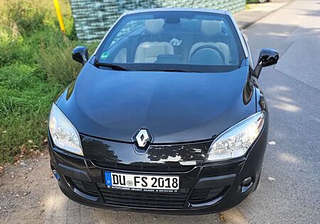 Renault Megane Cabrio Limousine - WENIG KILOMETER/GARAGENFAHRZEUG