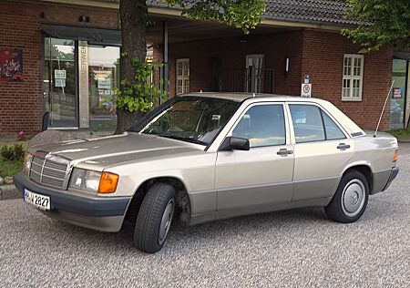 Mercedes-Benz 190 D 2.5