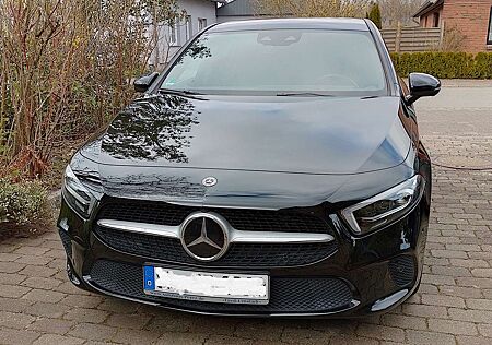 Mercedes-Benz A 200 A-Klasse Diesel d 8G-DCT,AHK,8fach auf Alu SW