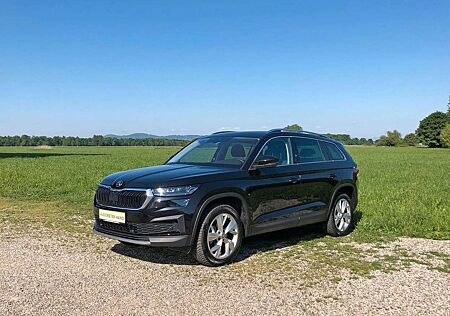 Skoda Kodiaq Tour / GARANTIE / 1. HAND / 7-SITZE / AHK
