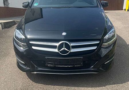 Mercedes-Benz B 200 d Garantie, Service Neu, Serviceheftgepflegt