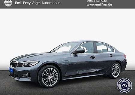 BMW 330 e Aut. Luxury Line