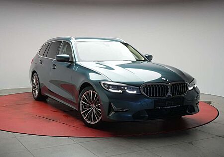 BMW 330 d Touring xDrive Luxury Line Navi/Leder/ACC/